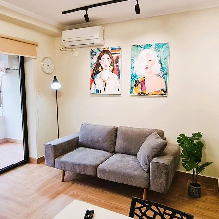 2V1 - Center Apartment 1 Tirana Zewnętrze zdjęcie