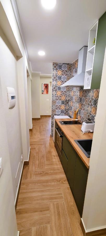 2V1 - Center Apartment 1 Tirana Zewnętrze zdjęcie